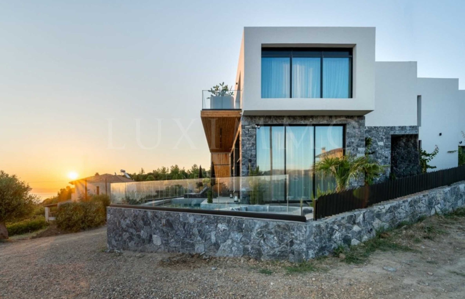 Продава ВИЛА, Извън страната, област Извън страната, снимка 2 - Вили - 51238544