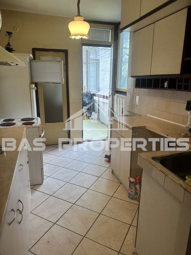 Продава 2-СТАЕН, гр. София, Света Троица, снимка 4 - Апартаменти - 55259346