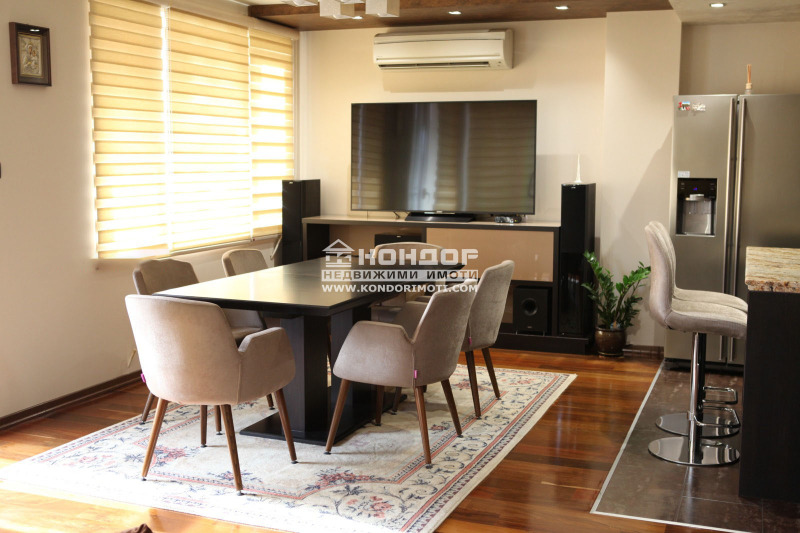 Продава МНОГОСТАЕН, гр. Пловдив, Въстанически, снимка 2 - Апартаменти - 52629175