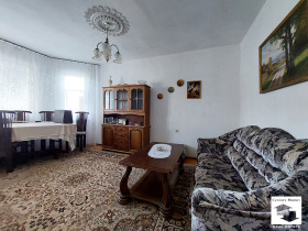 3+ Schlafzimmer Buzludscha, Weliko Tarnowo 1