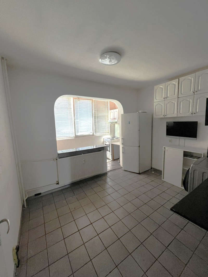 Продава  3-стаен град София , Дружба 2 , 90 кв.м | 25549757 - изображение [8]