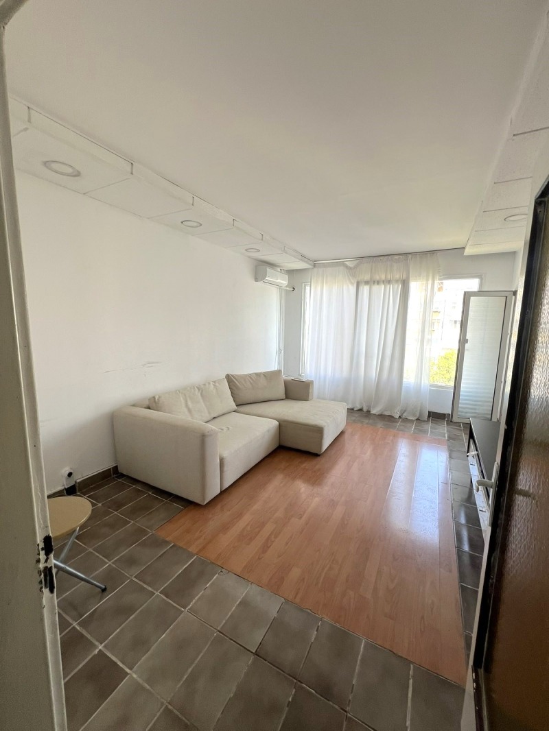 Продава  3-стаен град София , Дружба 2 , 90 кв.м | 25549757 - изображение [2]