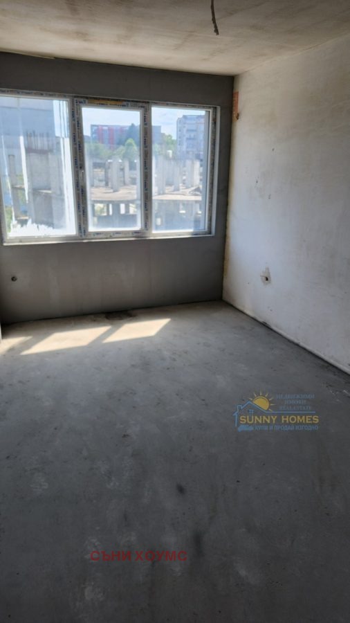 Продава 3-СТАЕН, гр. Велико Търново, Зона Б, снимка 3 - Апартаменти - 52649218