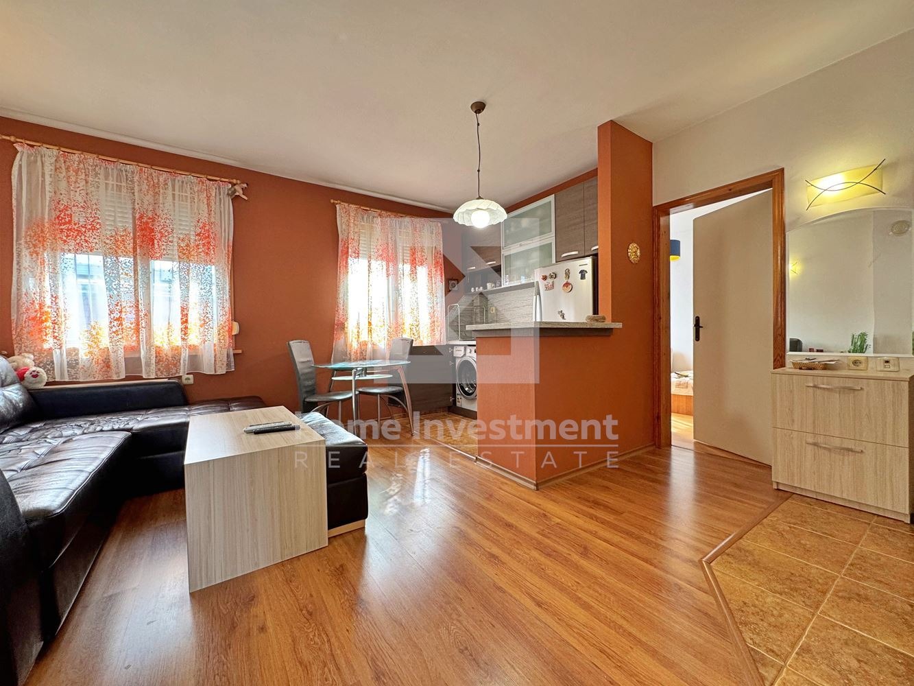 Продава 2-СТАЕН, гр. Варна, Колхозен пазар, снимка 2 - Апартаменти - 55908490
