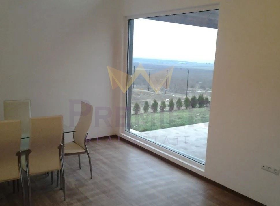 Продава КЪЩА, с. Рогачево, област Добрич, снимка 3 - Къщи - 56567273