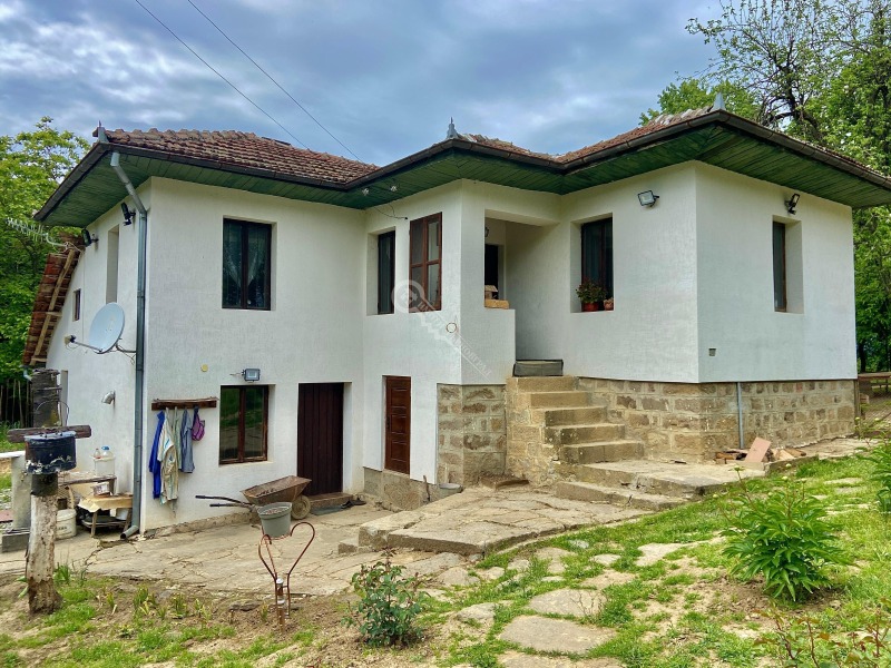 Продава КЪЩА в област Велико Търново, гр. Елена - 90 кв.м / 103 000 € » 201 450.49 лв., ИМОТИ ТЪРНОВГРАД