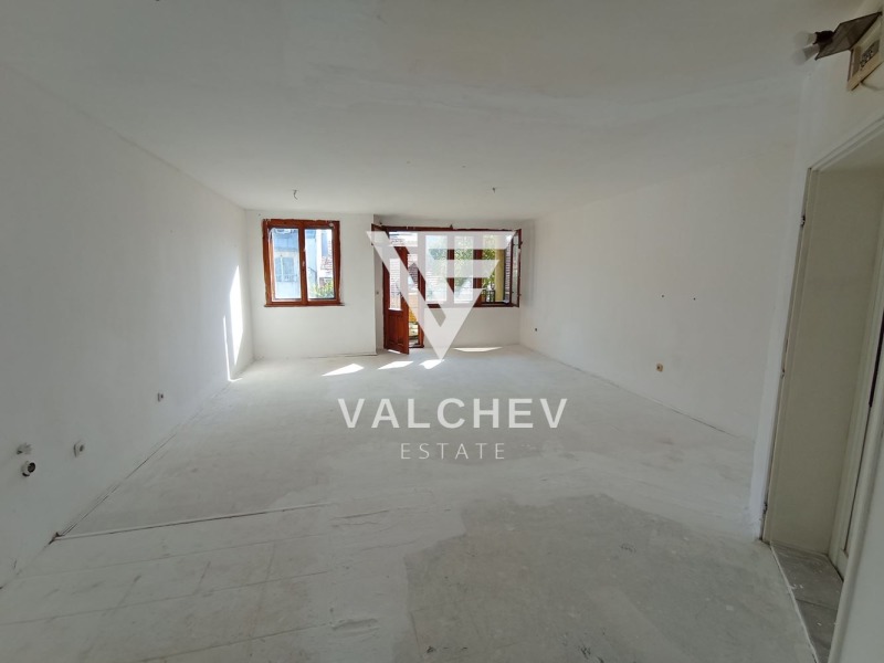 In vendita  1 camera da letto Varna , Tsentar , 70 mq | 57723956