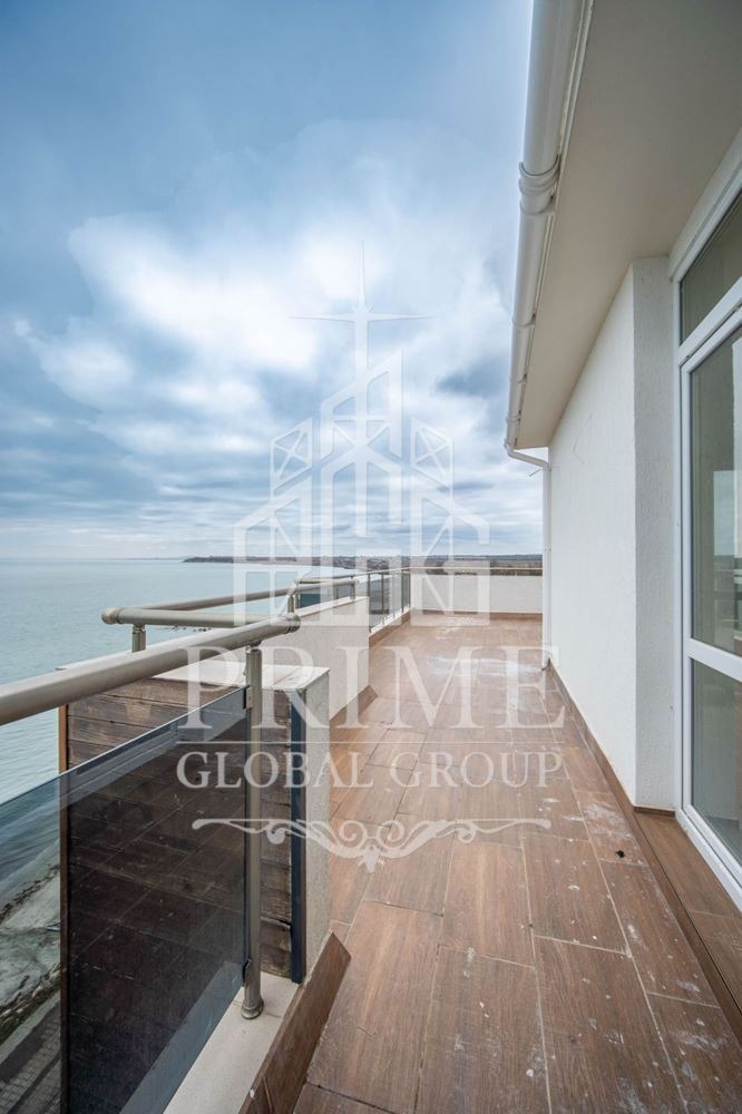 Продава 3-СТАЕН, гр. Поморие, област Бургас, снимка 3 - Апартаменти - 54216704