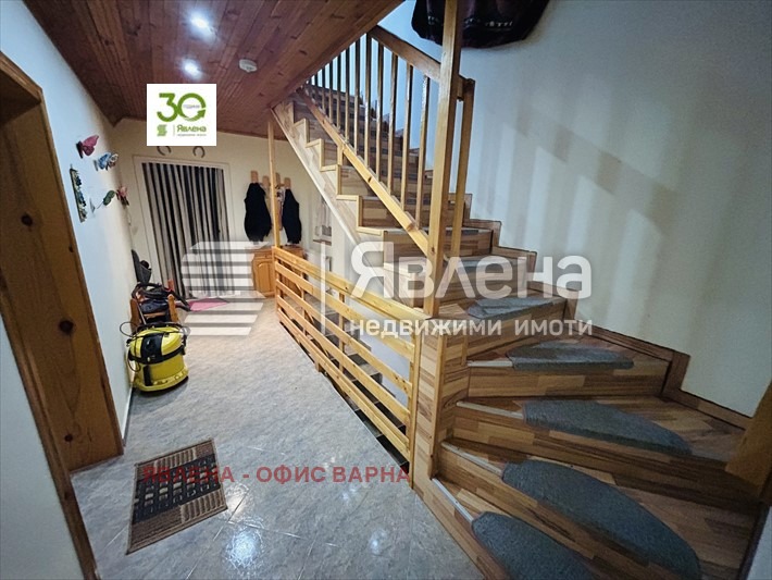 Продава КЪЩА, с. Оброчище, област Добрич, снимка 12 - Къщи - 53014796