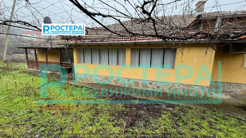 Продава КЪЩА, с. Овчарово, област Търговище, снимка 3 - Къщи - 53279576