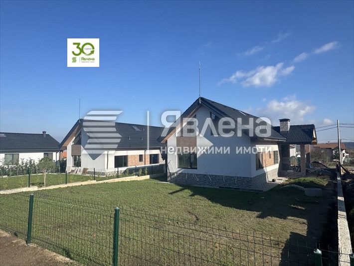 Продава КЪЩА, гр. Варна, с. Звездица, снимка 6 - Къщи - 54272731