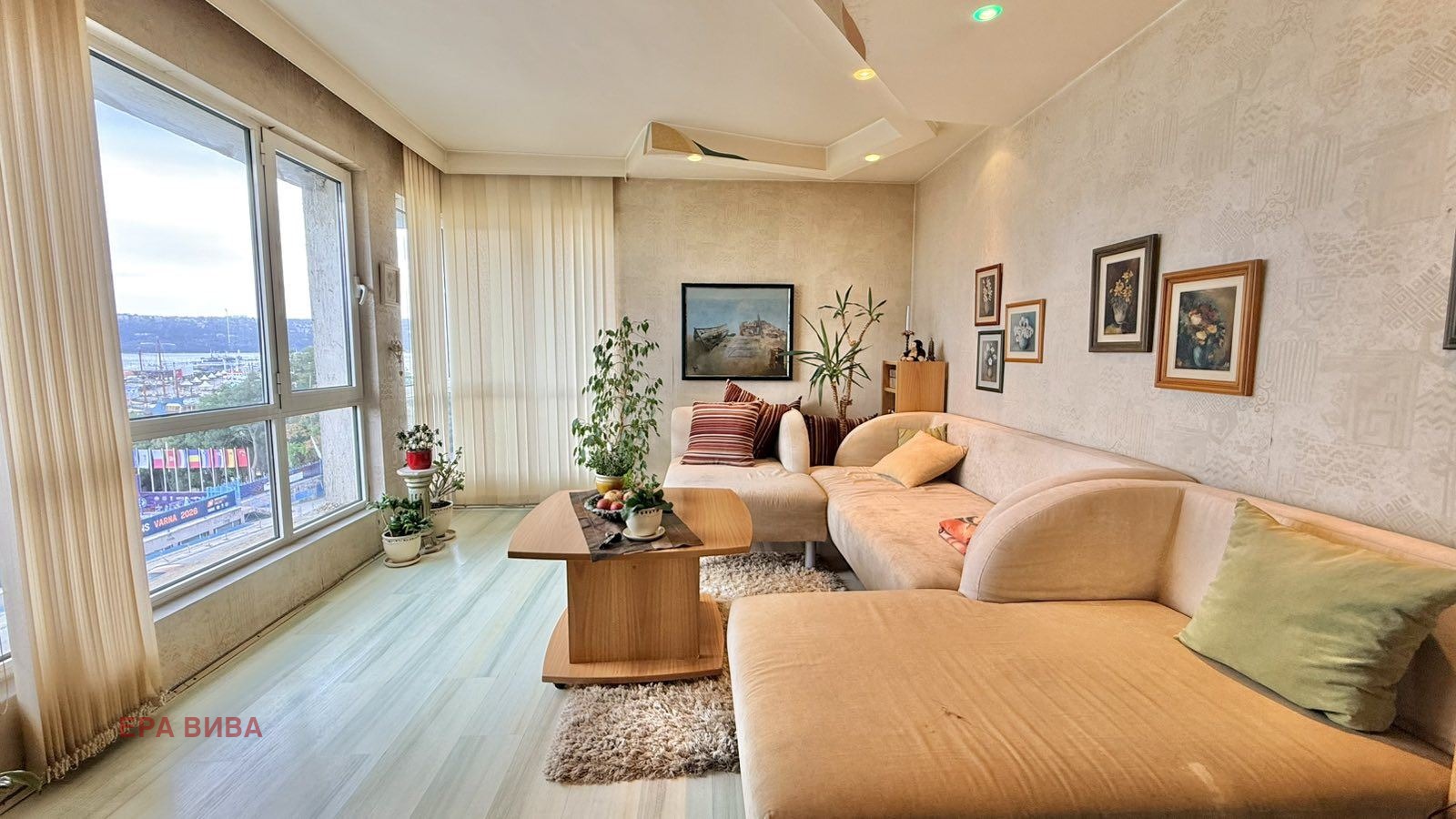 Продава 3-СТАЕН, гр. Варна, Гръцка махала, снимка 3 - Апартаменти - 56371432