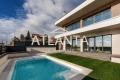 Продава КЪЩА, град Варна, Свети Никола • 750000 € • 59539787 — Holmes.bg