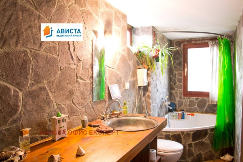 Продава 4-СТАЕН, гр. София, Център, снимка 8 - Апартаменти - 52990666