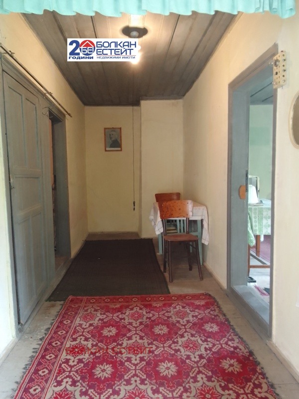 Продава КЪЩА, с. Куцина, област Велико Търново, снимка 8 - Къщи - 51013744