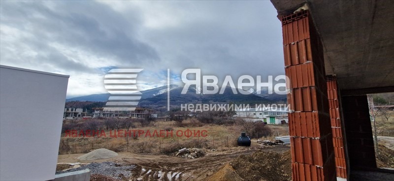 Продава КЪЩА, гр. София, с. Бистрица