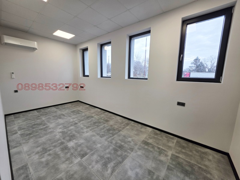 Продава ПРОМ. ПОМЕЩЕНИЕ, гр. Шумен, Добруджански, снимка 16 - Производствени сгради - 53071193