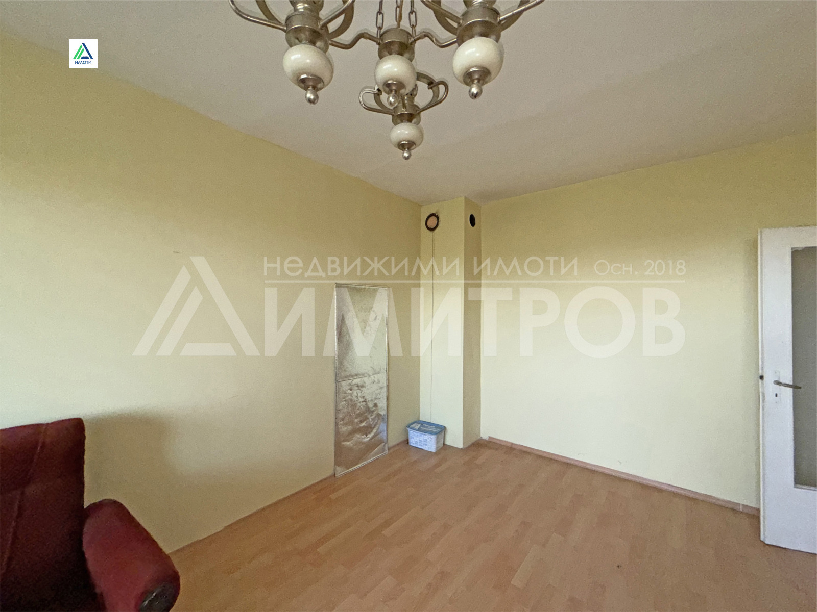 Продава 2-СТАЕН, гр. Нови пазар, област Шумен, снимка 3 - Апартаменти - 55849022