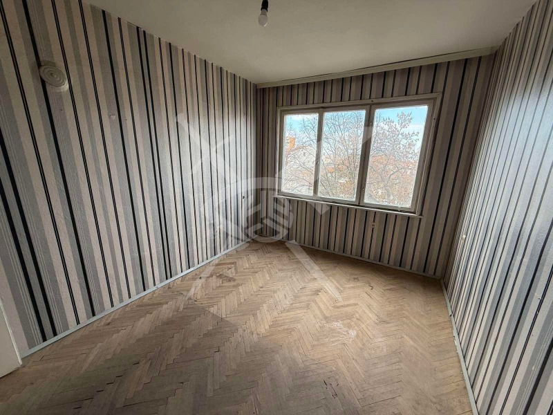Продава 3-СТАЕН в област Бургас, гр. Карнобат - 72 кв.м / 73 000 € » 142 775.59 лв., ЕКС НВД БУРГАС ООД