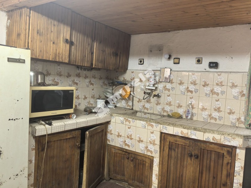 Продава  Къща област Ямбол , с. Меден кладенец , 130 кв.м | 75283534