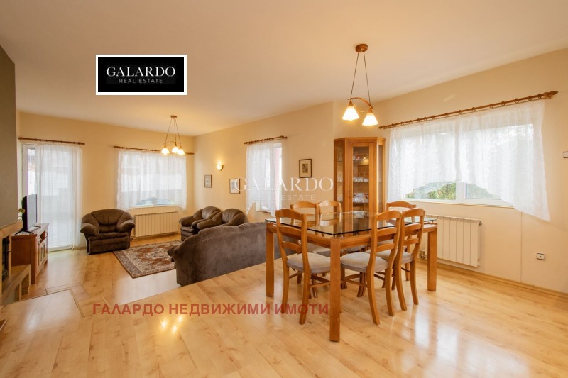 Продава КЪЩА, гр. София, гр. Банкя, снимка 2 - Къщи - 52925910