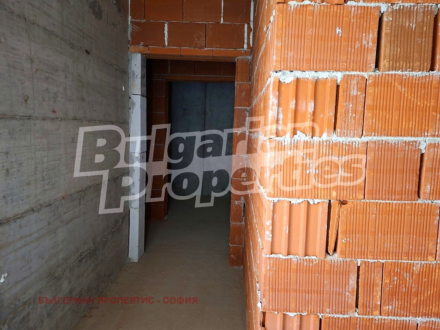 Продава 4-СТАЕН, гр. София, Банишора