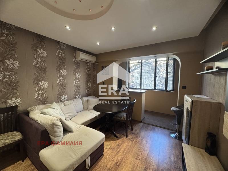 Продава 2-СТАЕН, гр. София, Свобода, снимка 2 - Апартаменти - 53465116