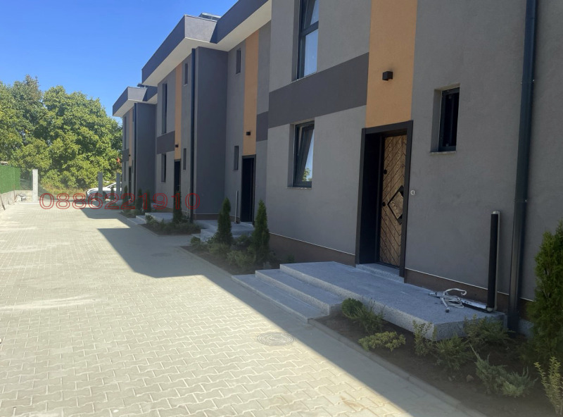 À vendre  2 chambres Sofia , Nadejda 3 , 106 m² | 32319836
