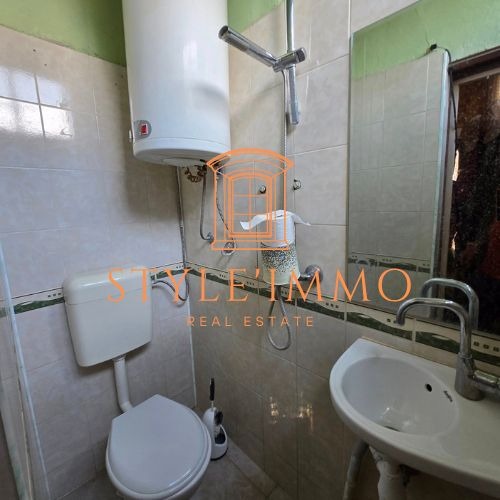 Продава КЪЩА, гр. Разград, Варош, снимка 9 - Къщи - 52374614