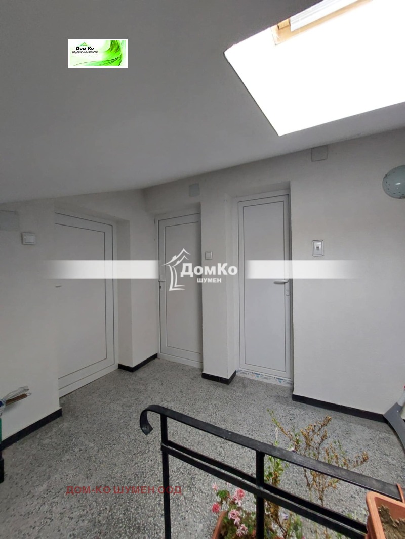 Продава КЪЩА, гр. Шумен, Център, снимка 12 - Къщи - 53105157