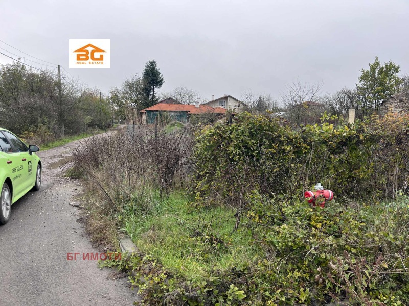 Продава КЪЩА, с. Аврен, област Варна, снимка 2 - Къщи - 53112356