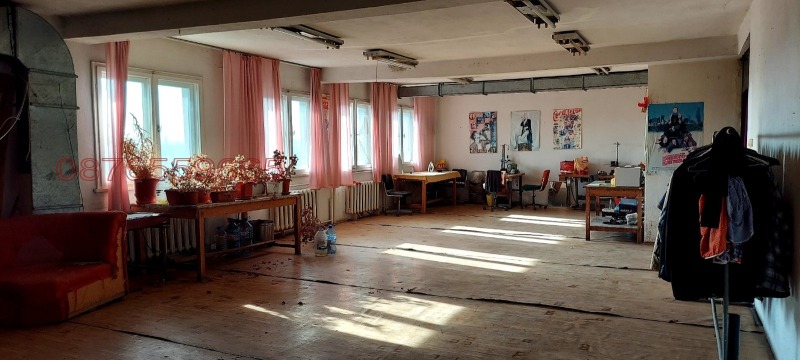 Продава БИЗНЕС ИМОТ, с. Златовръх, област Пловдив, снимка 10 - Други - 52784868