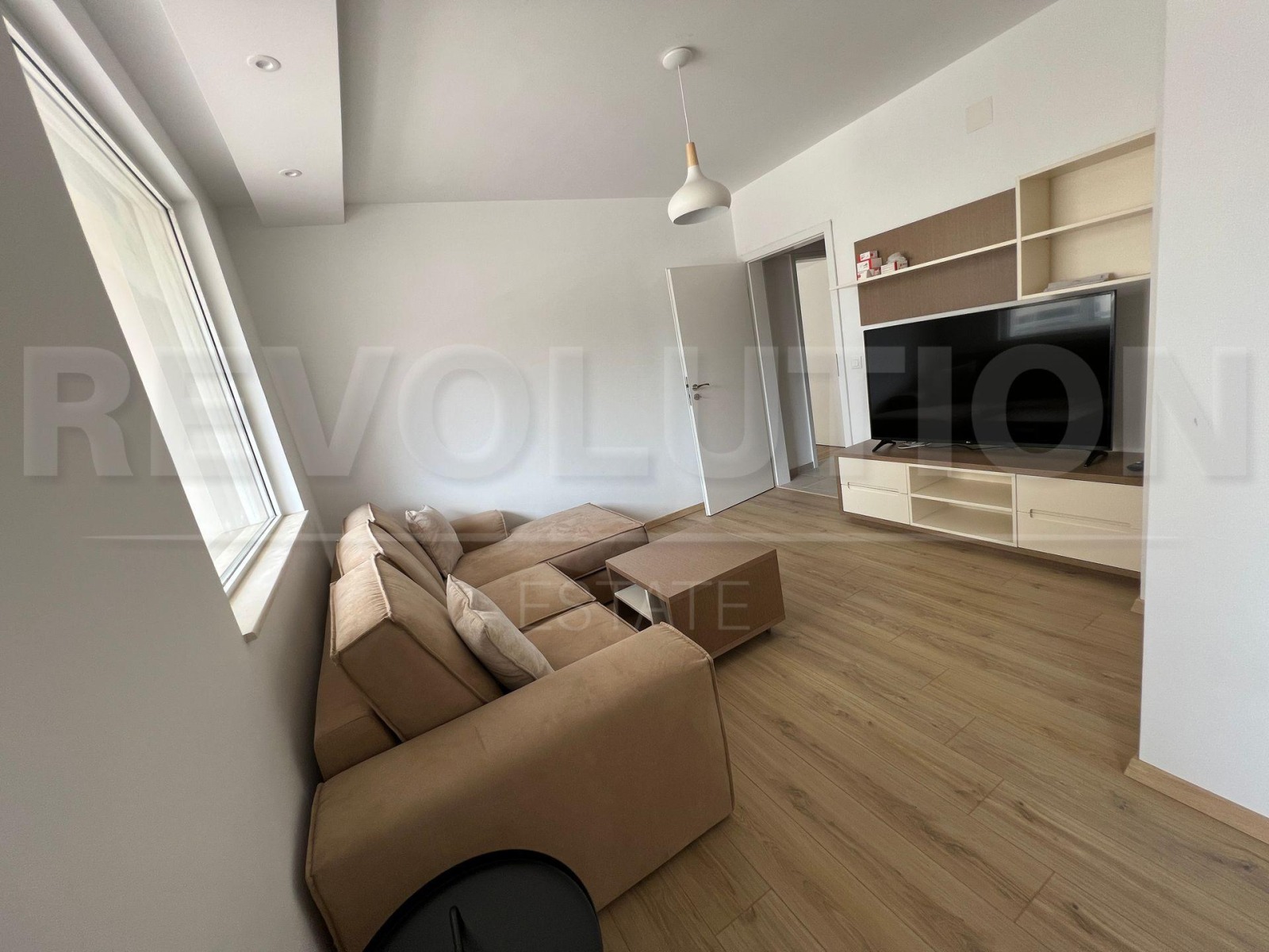 Продава 2-СТАЕН, гр. София, Гоце Делчев, снимка 2 - Апартаменти - 54366033