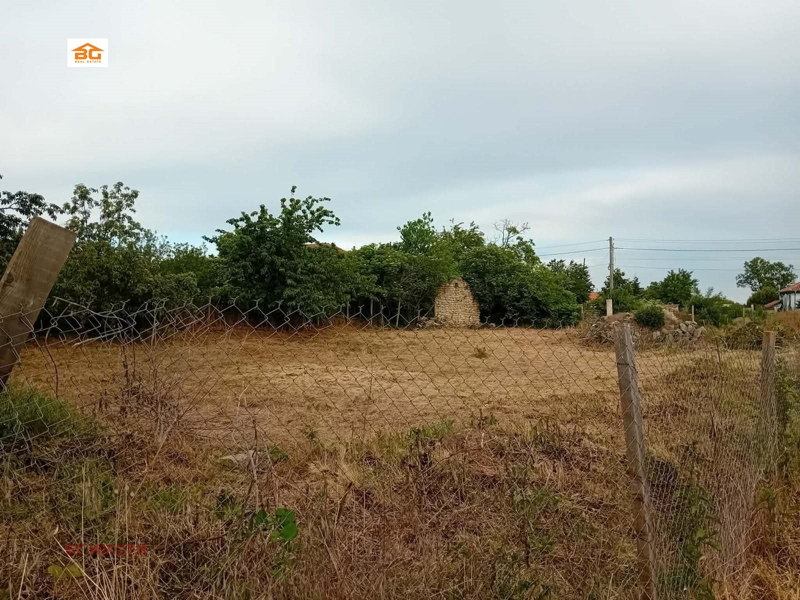 Продава КЪЩА, с. Аврен, област Варна, снимка 2 - Къщи - 53112356