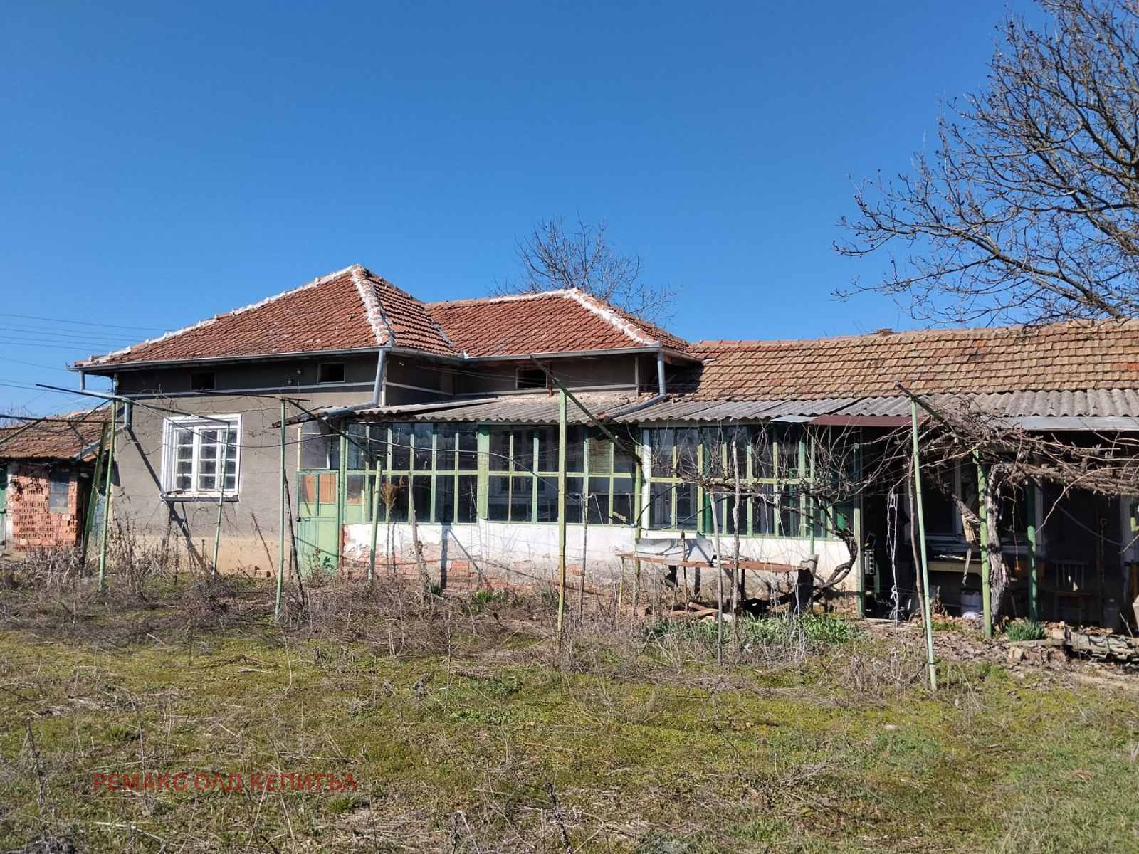 Продава КЪЩА, с. Бутово, област Велико Търново