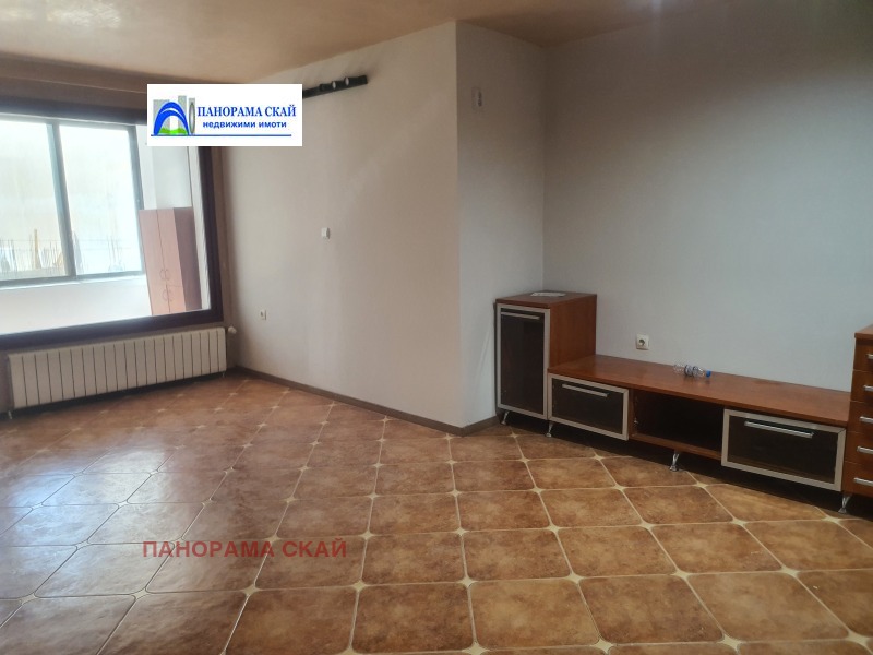 Na sprzedaż  1 sypialnia Plewen , Idealen centar , 75 mkw | 33595380 - obraz [2]