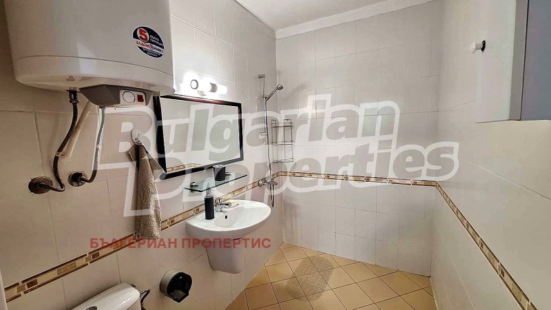 En venta  2 dormitorios región Dóbrich , Kavarna , 94 metros cuadrados | 35202204 - imagen [16]