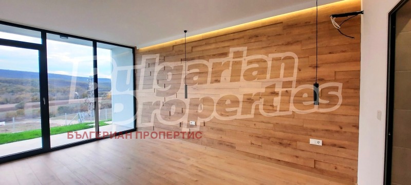 Продава КЪЩА, с. Църква, област Добрич, снимка 5 - Къщи - 53517999