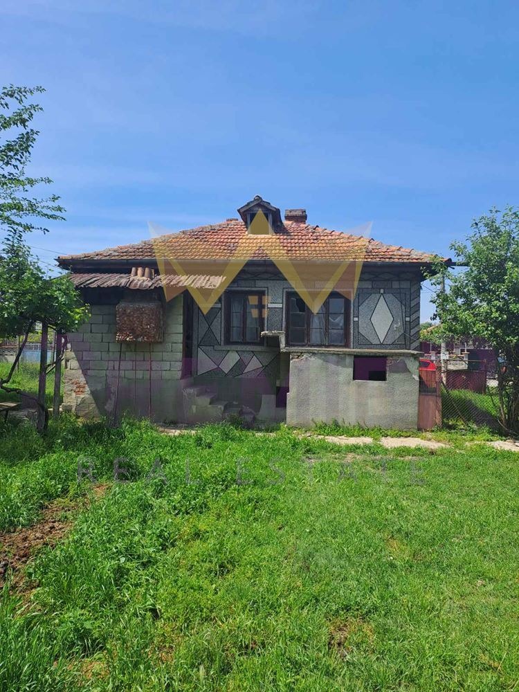 Продава КЪЩА, с. Пчелник, област Варна, снимка 5 - Къщи - 56592368