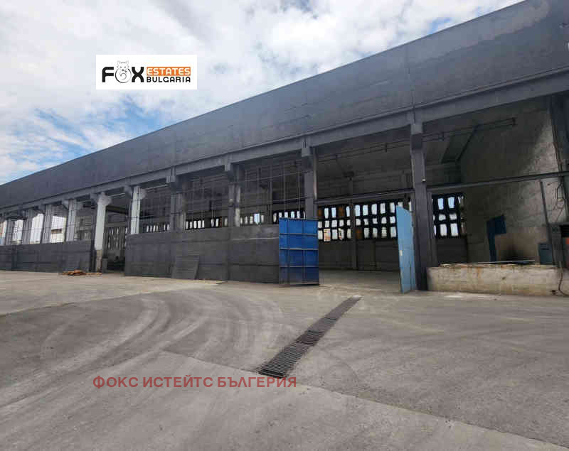 À vendre  Bâtiment industriel Plovdiv , Trakiya , 1571 m² | 51250568