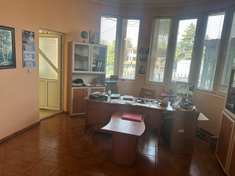 Продава  Пром. помещение област Разград , с. Ясеновец , 261 кв.м | 44396526 - изображение [2]