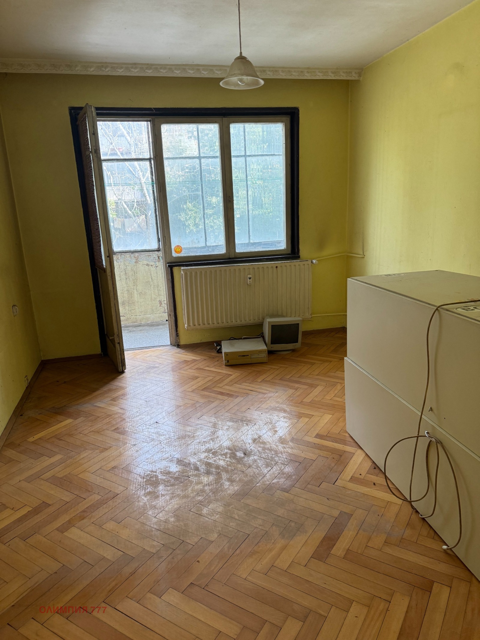Продава 2-СТАЕН, гр. Плевен, Идеален център, снимка 2 - Апартаменти - 56428801