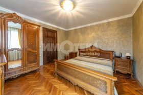 3+ camere da letto Tsentar, Varna 4