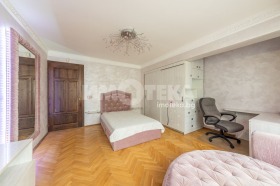 3+ chambres Tsentar, Varna 2