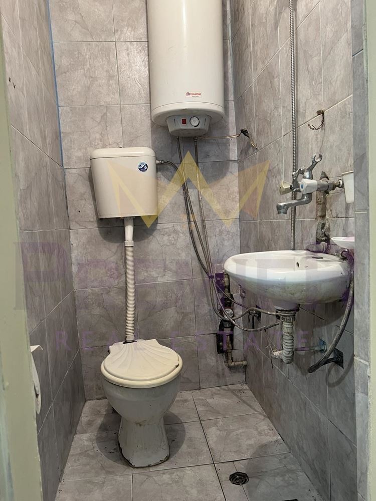 Продава 1-СТАЕН, гр. Варна, Колхозен пазар, снимка 8 - Апартаменти - 54502950