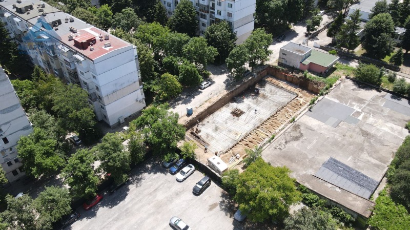 Na prodej  1 ložnice Pleven , Storgozija , 66 m2 | 83158936