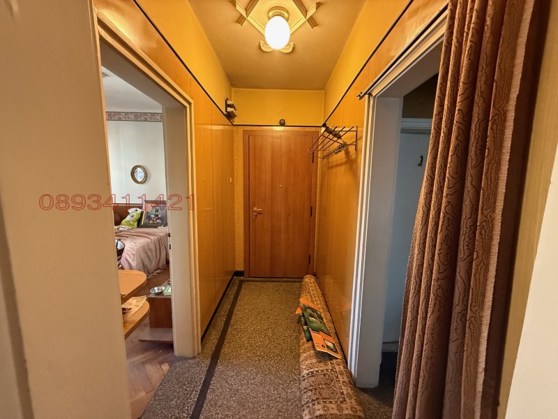 Продава 3-СТАЕН, гр. Бургас, Център, снимка 3 - Апартаменти - 52785991