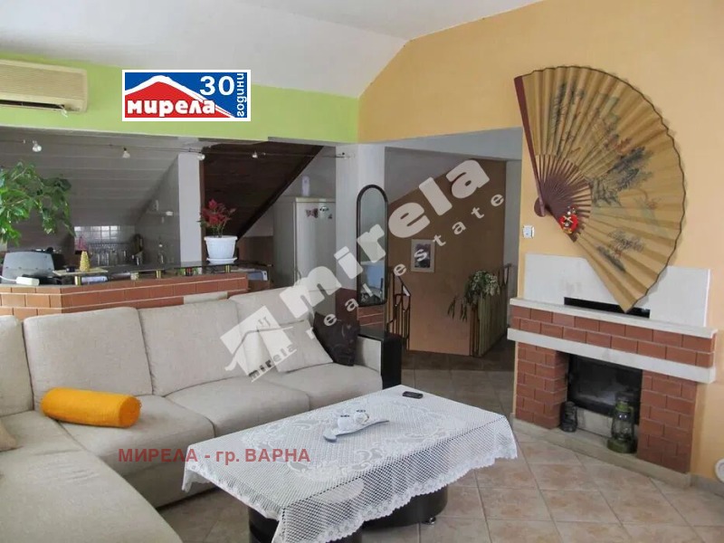 À venda  Mais de 3 quartos Varna , Centar , 140 m² | 69723523