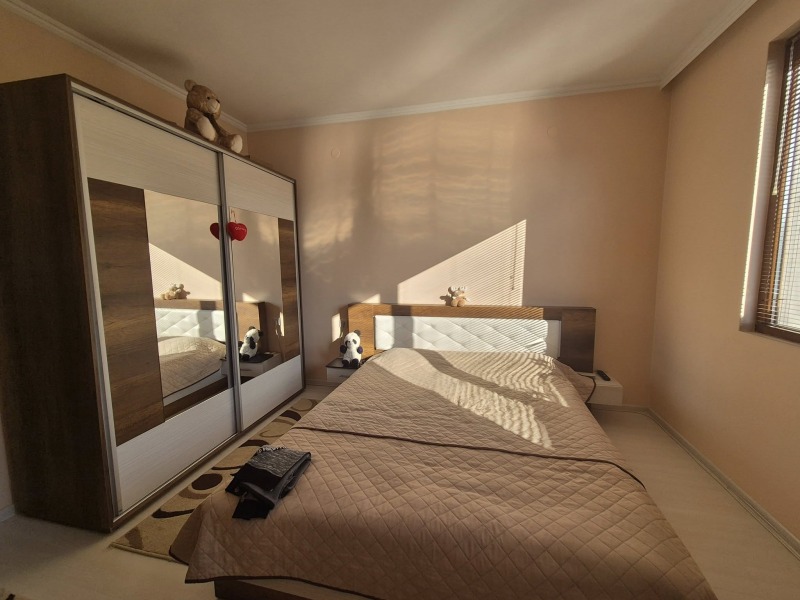 Продава КЪЩА, гр. Търговище, Център, снимка 3 - Къщи - 52537009