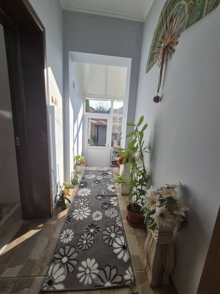 Продава КЪЩА, гр. Търговище, Център, снимка 6 - Къщи - 52537009